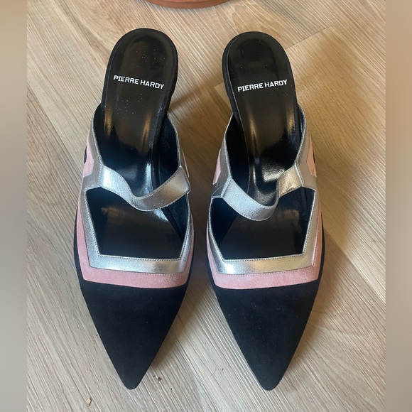 Fabulous Suede Pierre Hardy Stiletto Mules - Picture 3 of 7